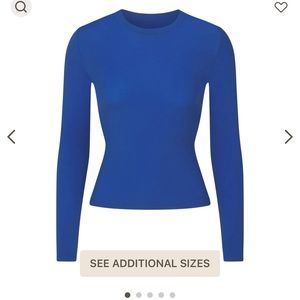 Skims Fits Everybody Long sleeve T-shirt